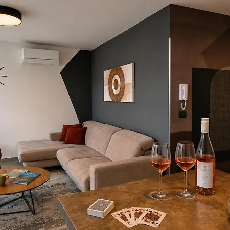 Visum - Luxury Sea View Retreat 公寓 拉宾